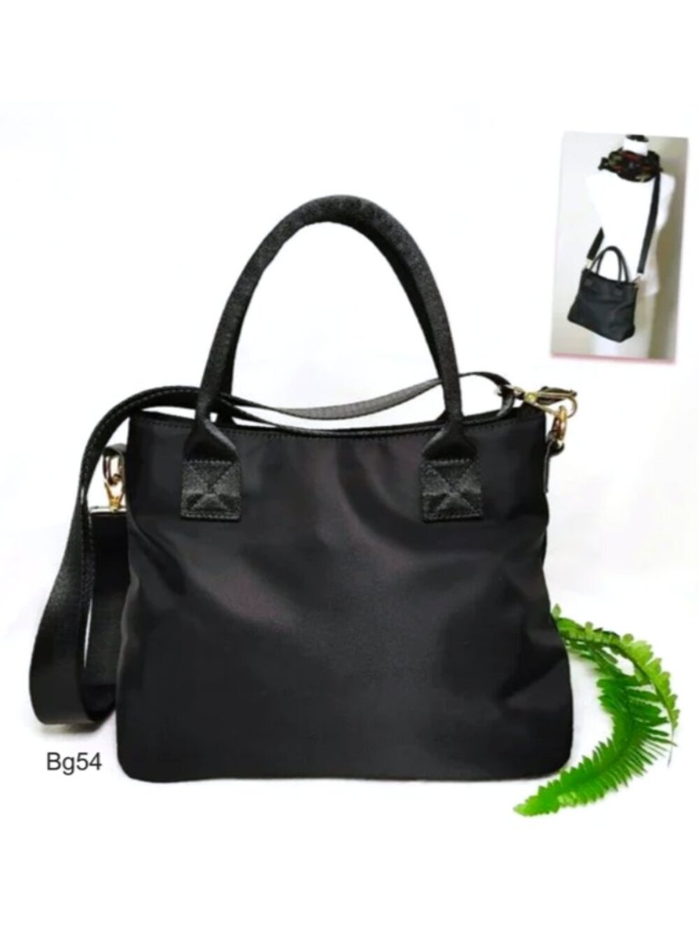 Black Sturdy Nylon Bag Carryall Crossbody Leather Trim Triangle Corners Zip Top